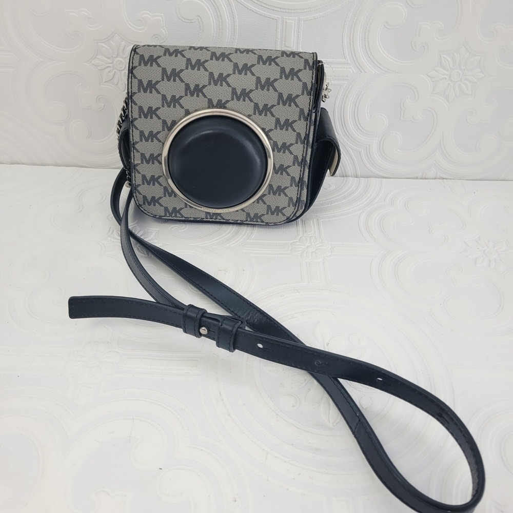 Michael Kors Studio Scout Collection Medium Moulded Camera Bag Black MK Logo New